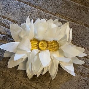 White Floral Hair Clip with Gold Accents